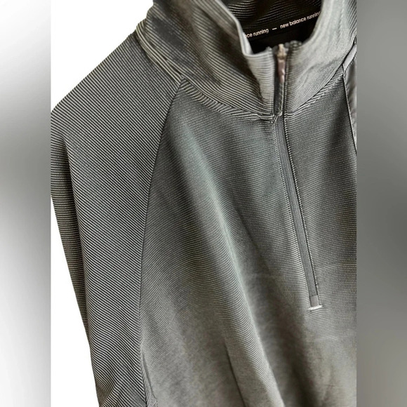 New Balance • Q Speed Shift 1/2 Zip - Picture 13 of 16